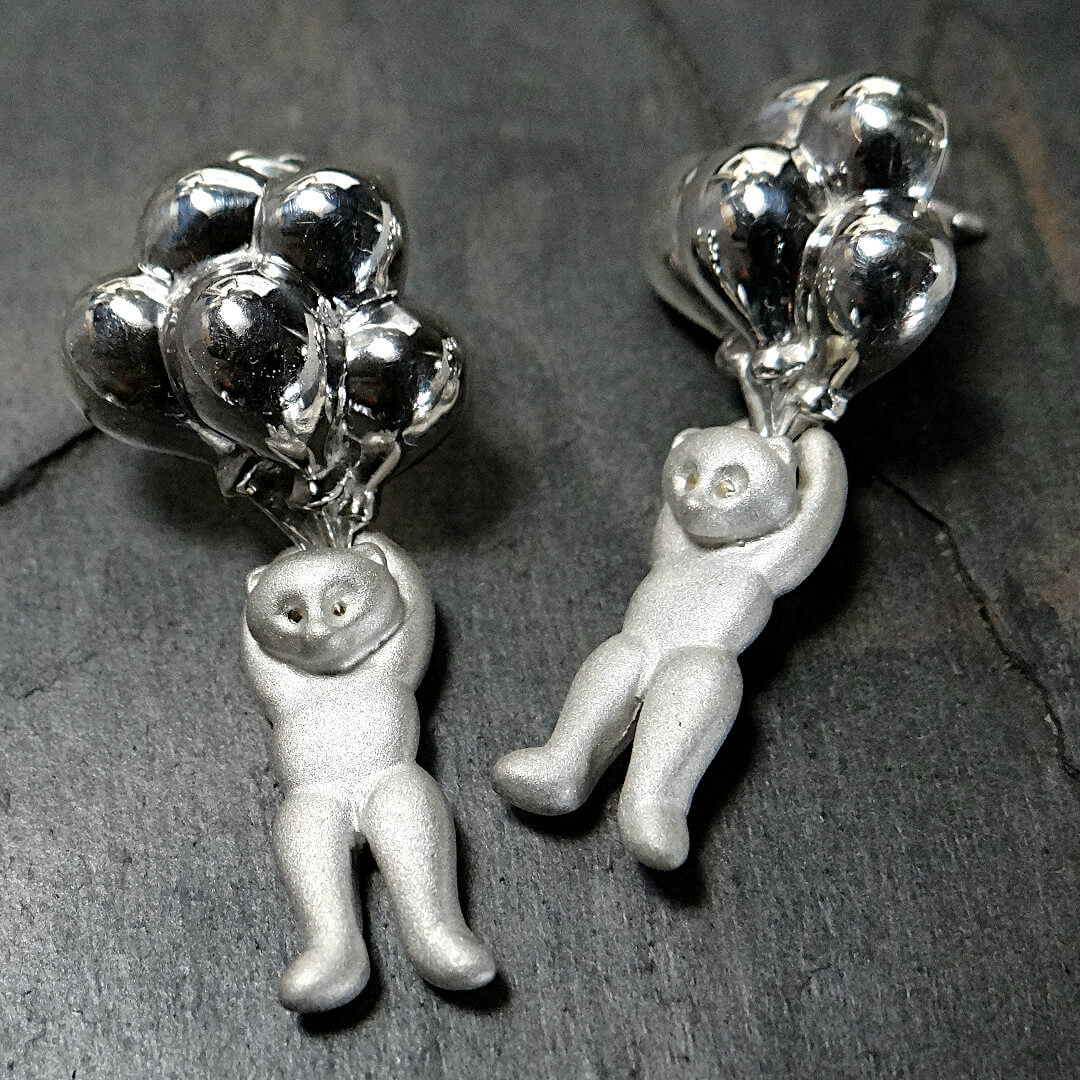 Teddy bear balloon earrings
