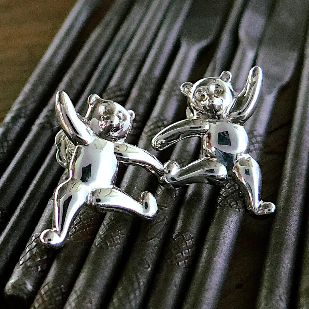 Teddy bear stud earrings